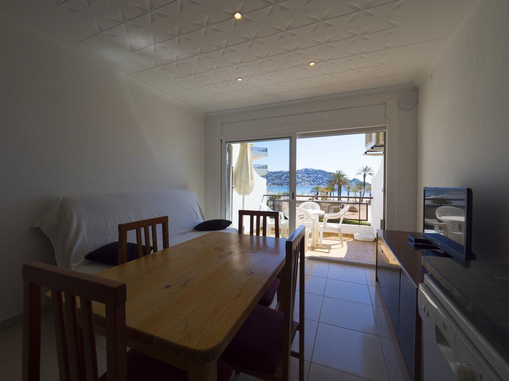 Inmosantos Oasis B5 Appartement Roses Buitenkant foto