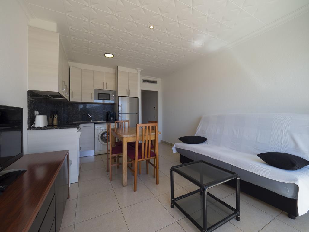 Inmosantos Oasis B5 Appartement Roses Buitenkant foto